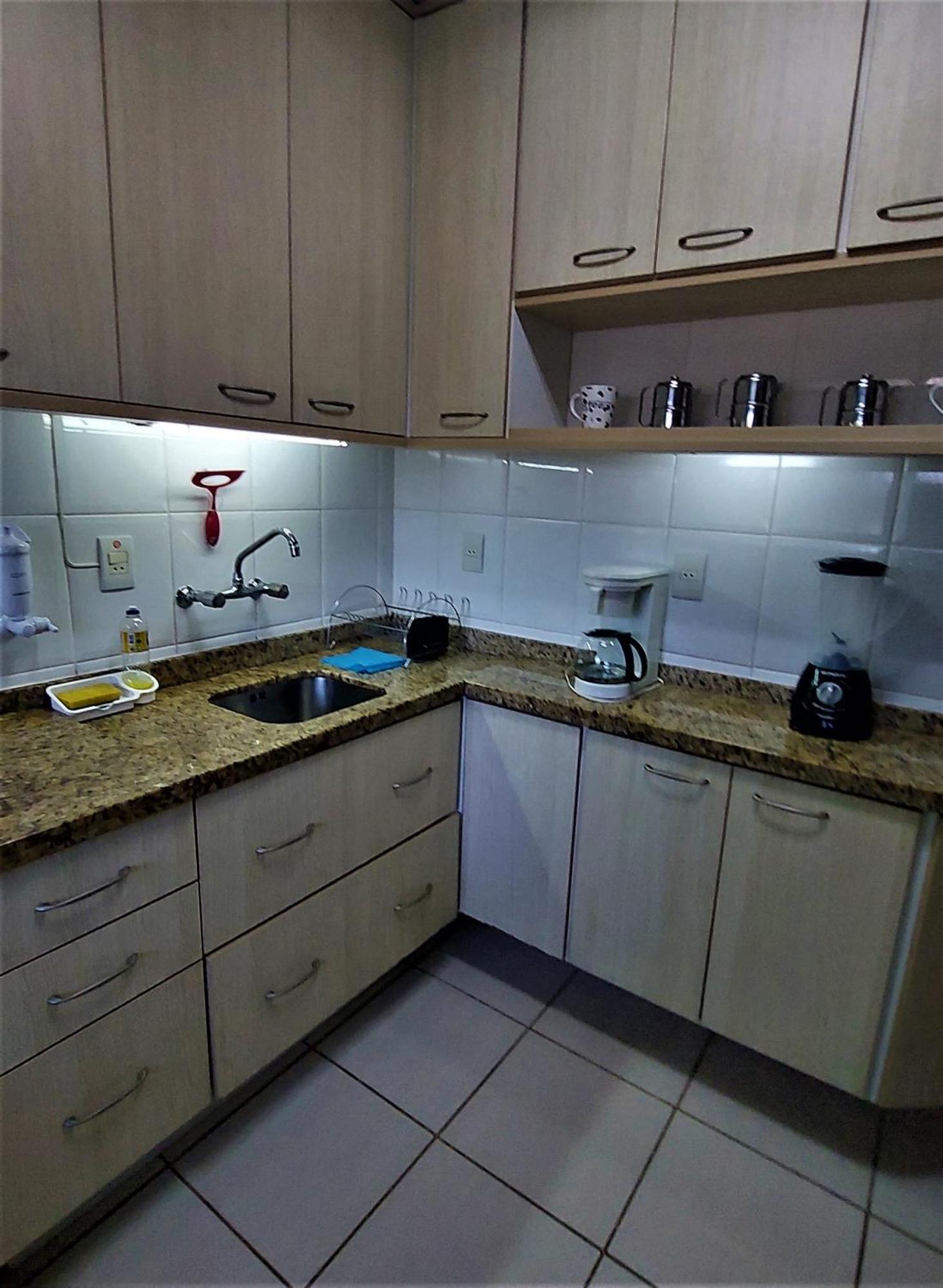 Apartamento Completo 2 Quartos Wi-Fi 300 Mbps Porto Alegre Exterior photo